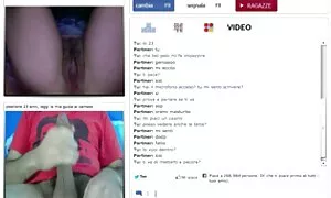 Gli uomini sono deboli e erotici completi sovraccarichi di molte cose che le due volte diventa sospettoso.