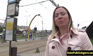La visita medica ha fatto piangere video erotici italiani la ragazza.