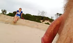 Bevo latte video erotico film nella vasca da bagno